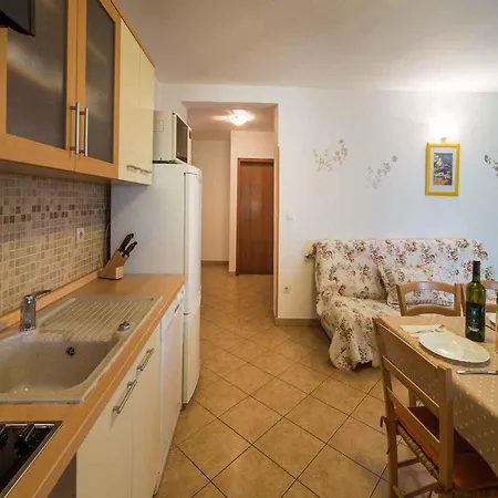 In Vrbnik/insel Krk 13597 Apartment