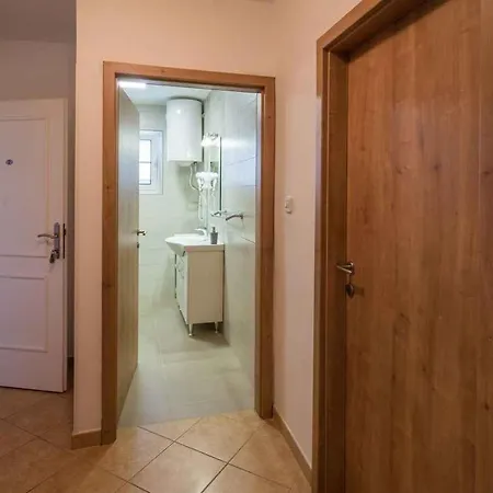 Apartment In Vrbnik/insel Krk 13597