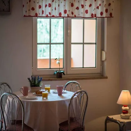 In Vrbnik/insel Krk 13597 Apartment *